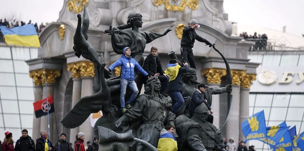 maidan-documentary-porton-tease_fp7ewq